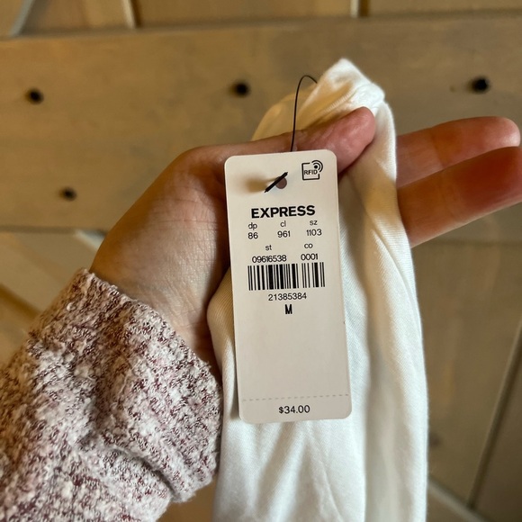 NWT Express Relaxed Tee - Picture 2 of 6